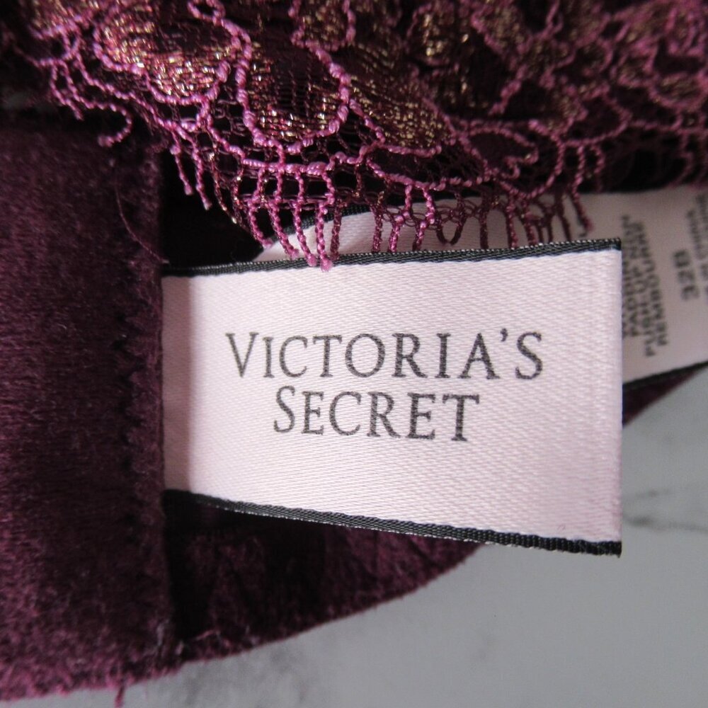 Victorias‎ Secret Bra 32B Push Up Without Padding Purple Lace Underwire - Picture 6 of 7